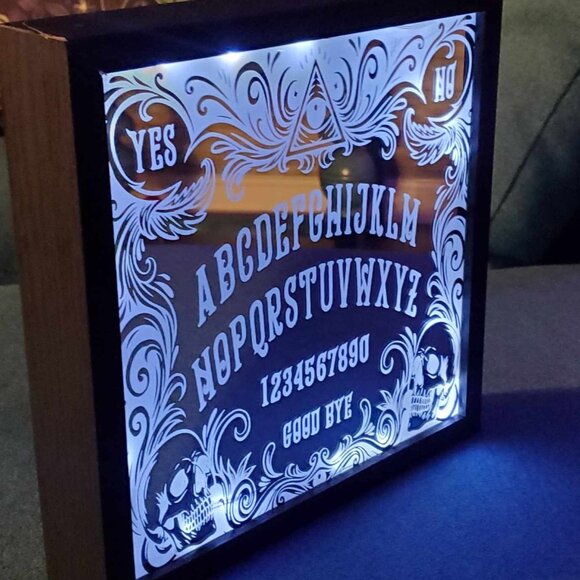 Handmade LASER engraved mirror with lights - Picture 1 of 1